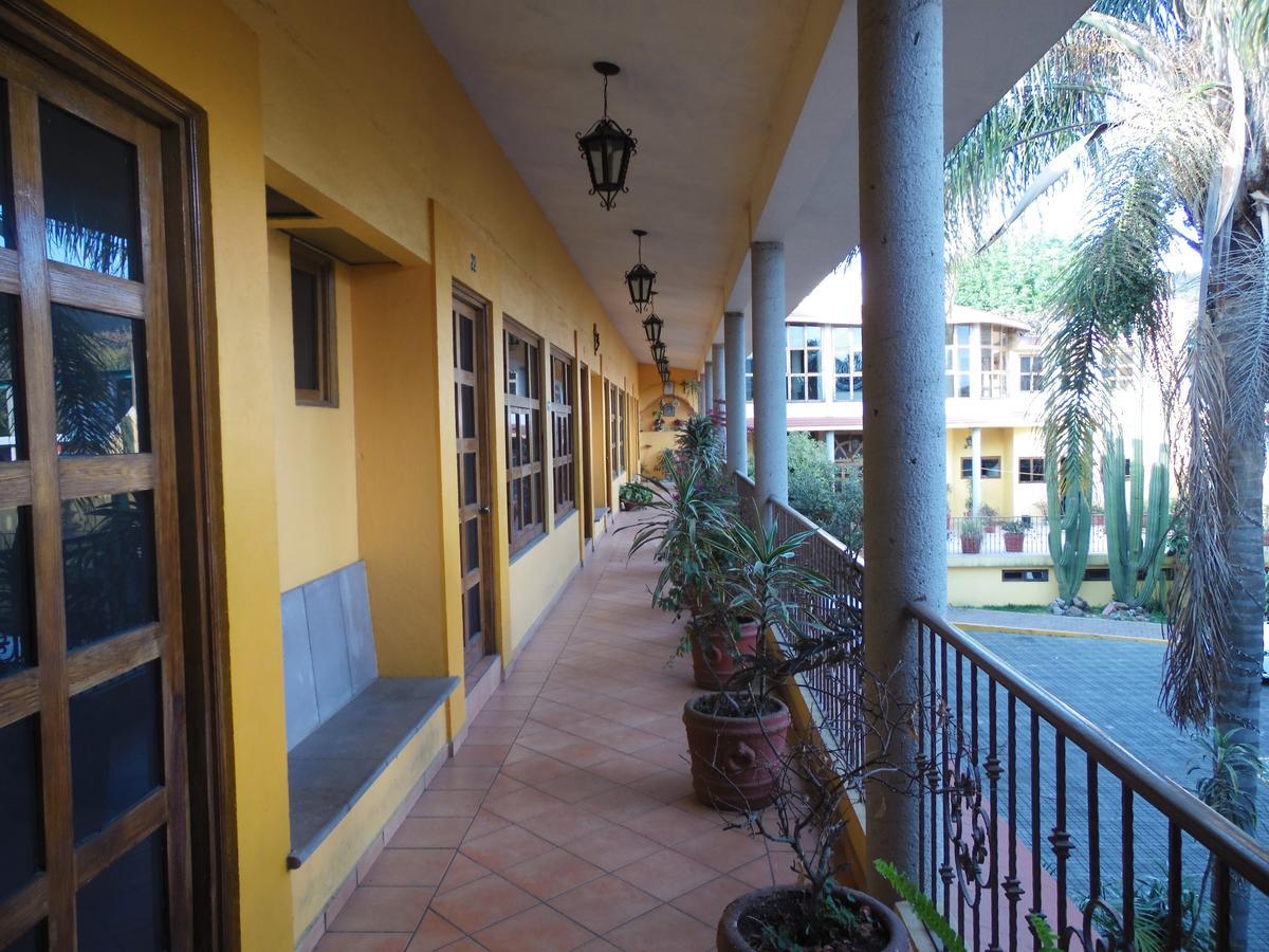 Plaza Del Sol Hotel